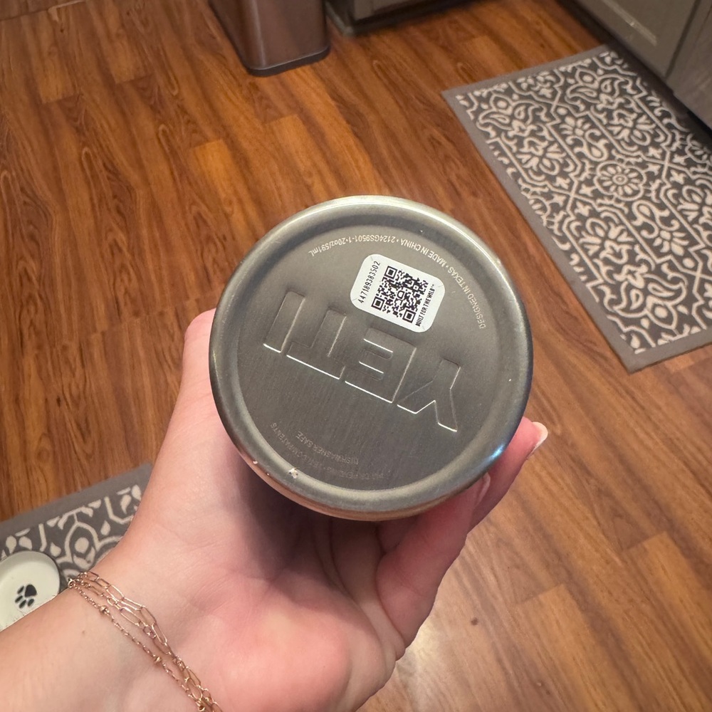 Yeti Silver and Brown Accent Tumbler - Picture 3 of 4